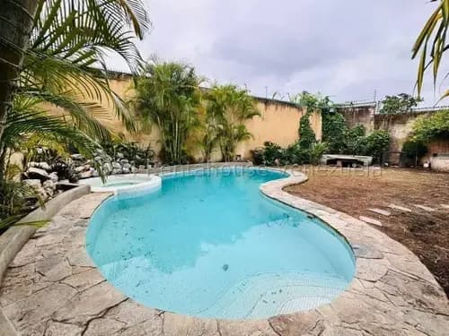Naudy Escalona & Maribel Morillo Asesores Inmobiliarios De Rentahouse Venden Espectacular Casa-quinta En Zona Este De Barquisimeto 25-7549 Lara