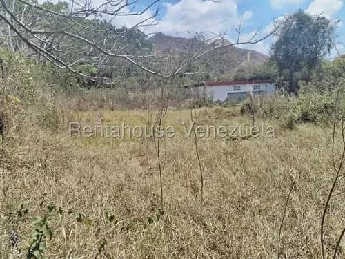 Terreno Con Excelente Ubicación En Venta Carialinda Naguanagua Carabobo Código 26-16581