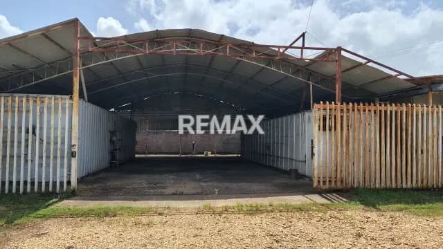 EN ALQUILER TERRENO UBICADO EN LA AV. BELLA VISTA CON ENTRADA PRINCIPAL A LA CRUZ. MATURÍN-MONAGAS