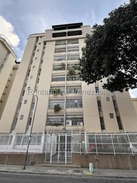 Apartamento (1 Nivel) en Venta en Montalban III, Distrito Metropolitano