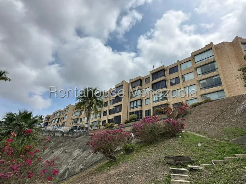 Apartamento (1 Nivel) en Venta en Carenero, Miranda