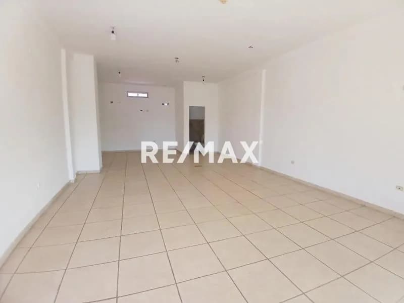 Se Alquila Local Comercial en Excelente Zona Coro Estado Falcón