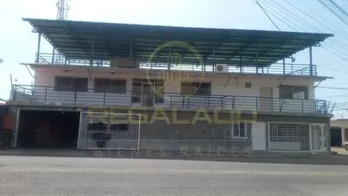 Ev-055 Zona Sur Edificio Comercial Avenida 10 Sierra Maestra
