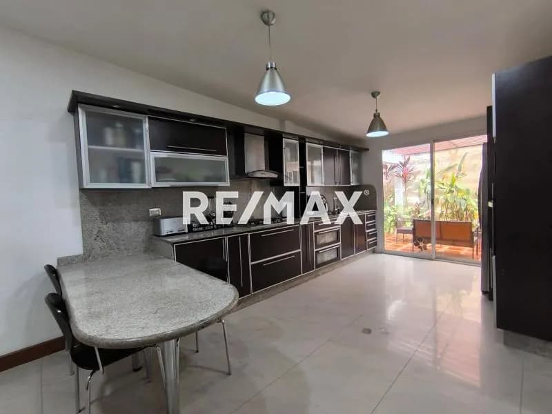 Se Vende Casa en Conjunto Residencial Terracota, Urbanización Palma Real, Maturín, Estado Monagas