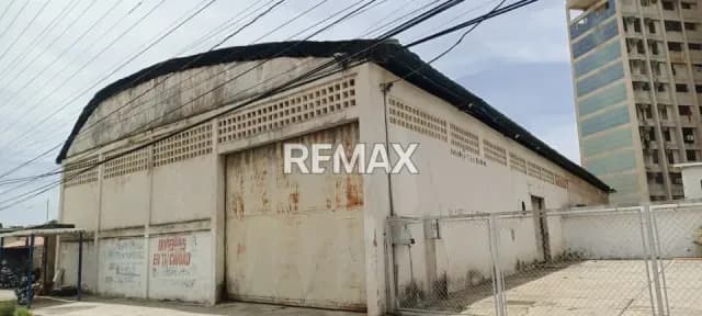 Galpon industrial Urb trinidad