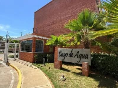Exclusividad y Confort Apartamento en Alquiler Res Cayo de Agua, Sabanamar