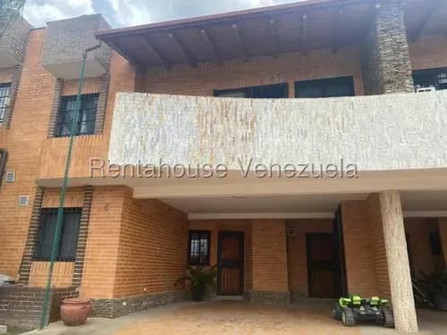 Townhouse En El Parral Conjunto Cerrado Planta 100 Y Pozo