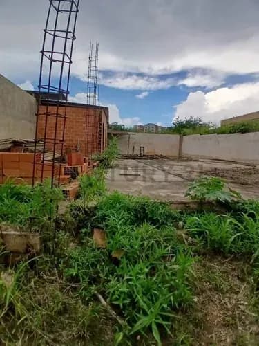 Venta De Terreno En Mañongo