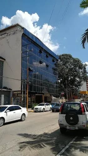 Yr Se Alquila Oficina Plata Total 100% Cc Imperial Ii Av Bolivar