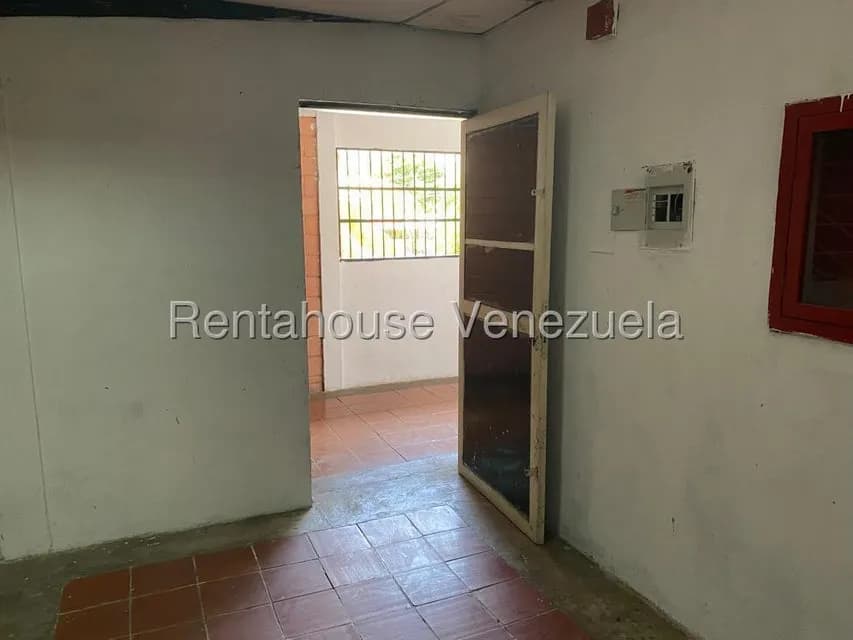Comercial (Local Comercial) en Venta en San Joaquin, Carabobo