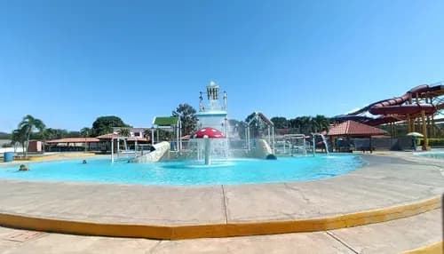 Kyr Venden Fondo De Comercio De Parque Acuático En El Estado Lara (solo Clientes) Directos)