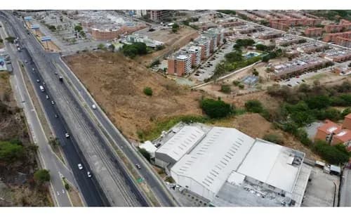 Vendo Terreno 27.600m2 Guarenas