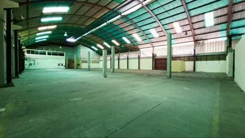 Rosaura Isla Alquila Galpón En La Zona Industrial Carabobo 2100 Metros2 Cod 297283