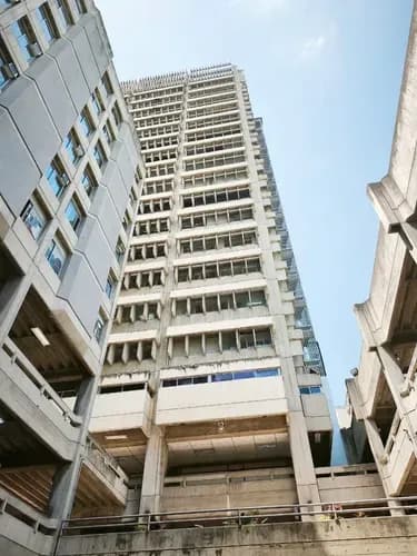 Venta De Excelente Local En Ctro Ccial Uslar. Montalbán I. 78 M2.