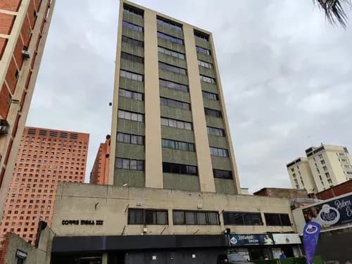 Se Alquila Oficina En Torre Mega (sabana Grande)