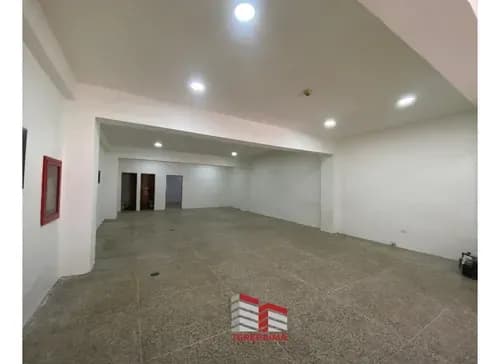 Amplio Comercio En Alquiler En Catia