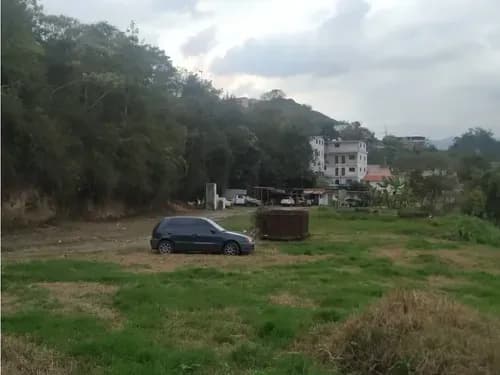 Terreno Con Zonificacion Residencial - Comercial En Los Teques