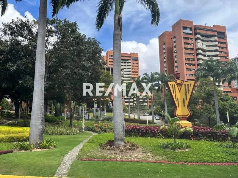 LOCAL COMERCIAL C C SANTA FE 15 MTS ALQUILER