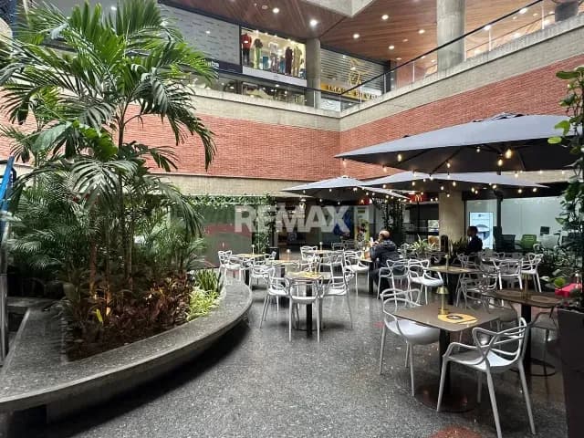 LOCAL COMERCIAL 16 MTS ALQUILER