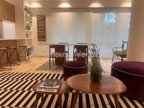 Cv Apartamento En Alquiler En Campo Alegre Yf 26-12304