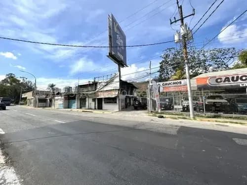 Terreno Residencial ( Zonificacion Ao-3 / A Pie De Calle ) Venta La Boyera Mls - 24-15047