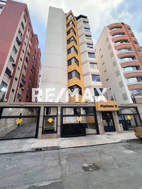 ESPECTACULAR APARTAMENTO EN LA URB. SAN ISIDRO RES. PLATINUM II