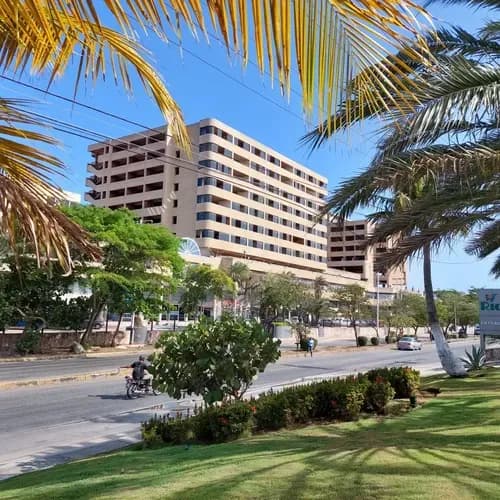 Centro Comercial Ab, Alquiler Local 123m2, Interno