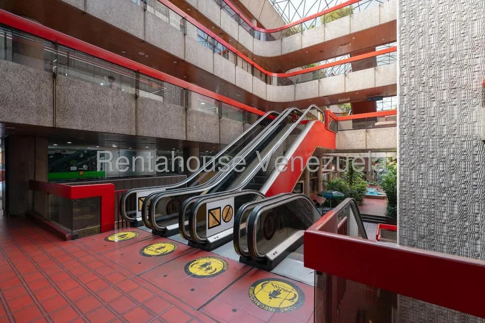 Comercial (Local Comercial) en Alquiler en Las Mercedes, Distrito Metropolitano
