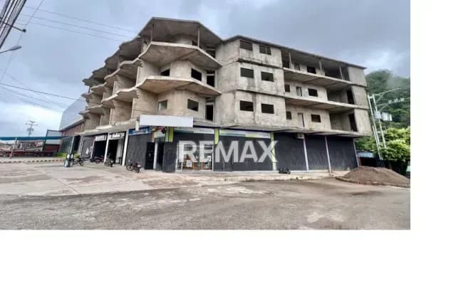 Edificio la Primavera II ubicado en esquina de entrada del sector barrio sucre, de la Fría, municipio garcía de hevia Apartamento N°3 (A-3)