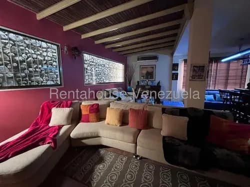Hermosa Casa En Valle Fresco Con Area Parrilla Estacionamiento 5 Vehículos Estef 25-1500