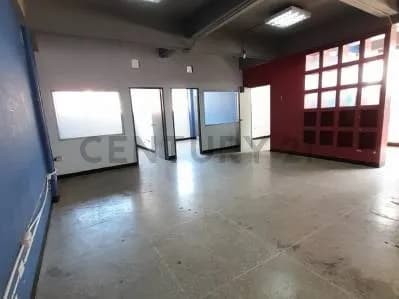 ALQUILER LOCAL PISO 1, EN LA TRINIDAD PARA DEPOSITO