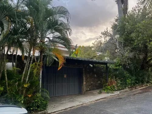 Casa En Venta La Viña Calle Cerrada