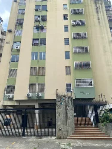 Apartamento En Venta Valencia Urb Prebo, Res. Tiffany, 145m2. 3 Habitaciones, 1 Habitación Tipo Estudio, 3 Baños, 2 Puestos De Estacionamiento. Piso Bajo (mer)
