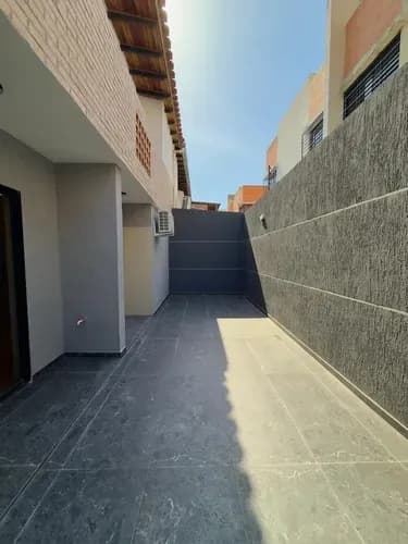 Franklin Ojeda Vende Town House En Mañongo Res. Alto Saman Naguanagua, Carabobo. (solo Clientes) Z-indi