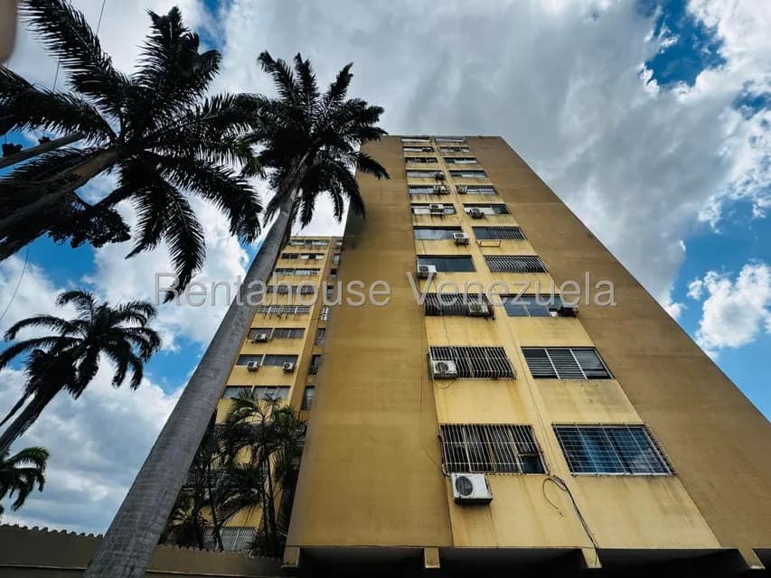 Apartamento (1 Nivel) en Alquiler en Centro, Lara