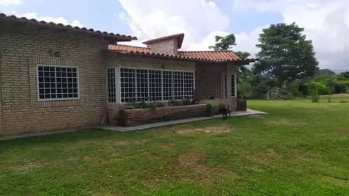 Casa Montalban Estado Carabobo Sector Las Mercedes Lista Para Habitar Oportunidad, Seguridad Zona Exclusiva