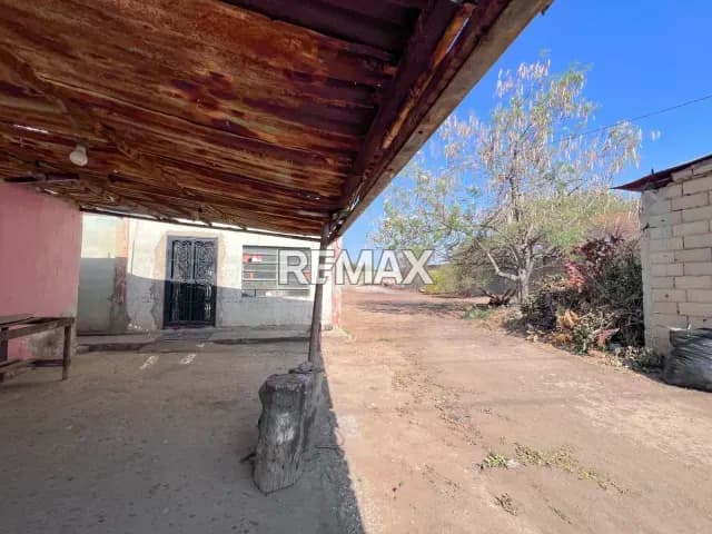 Terreno con local comercial en venta en el Sector La Polar, San Francisco