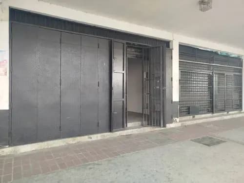 Johana Lazaro Vende Edificio Comercial De Dos Locales En Uno Av. Las Ferias Atencion Inversionistas - **solo Clientes**