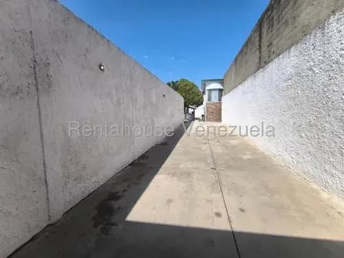 Nereida Lebrum Ofrece En Venta Casa Quinta Con Muchos Beneficios, Cod #26-15440 Solo Cliente Directo