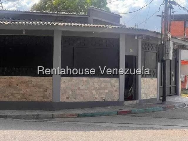 Casa (Duplex) en Venta en El Cañaveral, Carabobo