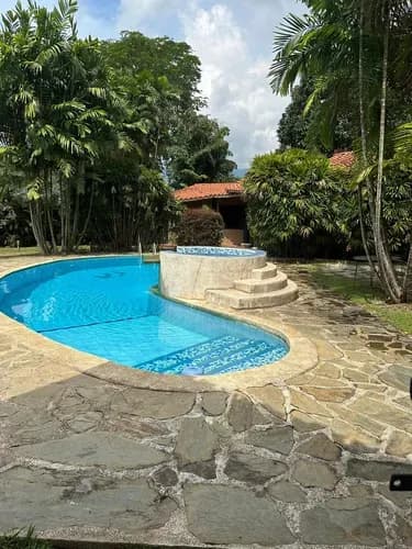 Ec Vende Casa En El Solar, Guataparo
