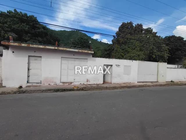 PROPIEDAD COMERCIAL Y RESIDENCIAL EN VENTA – SAN JOAQUÍN DE TURMERO