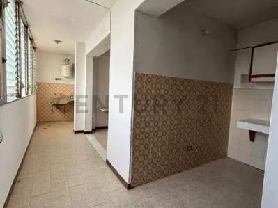 ApartaDúo: ¡Dos Estudios en Una Unidad!