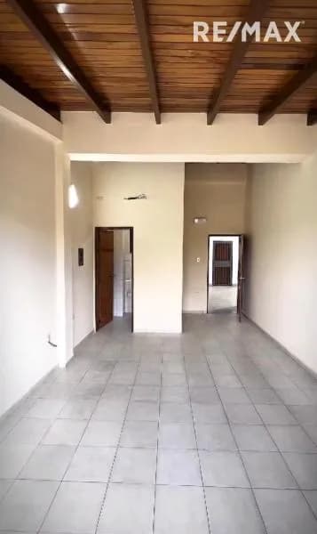 Oficinas en alquiler en Barquisimeto, ¡Zona de alto tráfico! Carrera 19 entre calle 46 y 47