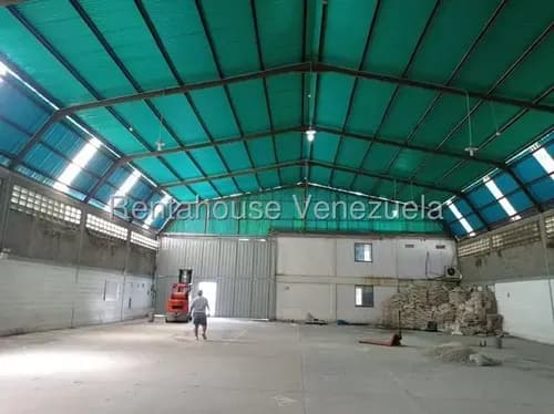 Lisbeth Delgado Alquila Galpón Barquisimeto Zona Industrial 3 Cod. 26-1202 De 1240 Mts2