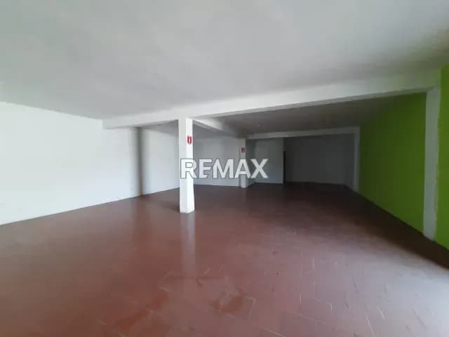 Locales en Venta, Punto Fijo.