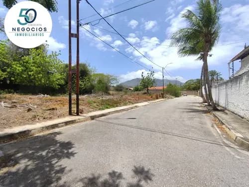 Hermoso Terreno Ubicado En Los Chacos