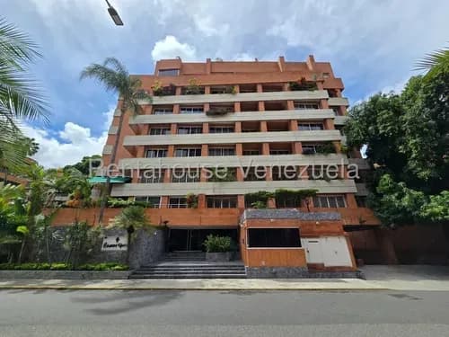 Cv Apartamento En Alquiler En Campo Alegre Yf 25-24276
