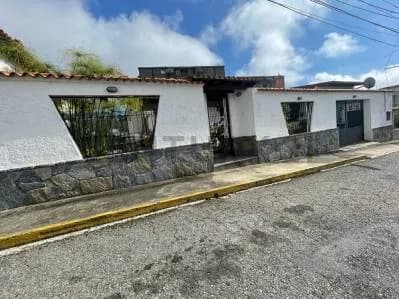 Venta CASA + ANEXO + PARCELA. en San Antonio de los Altos