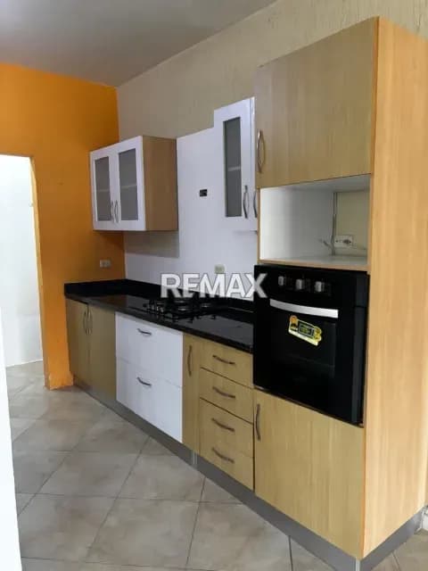 Se Alquila acogedor Apartamento en San Miguel